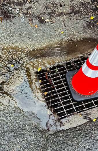 https://blockeddrainsmirrabooka.com.au/uploads/2025/07/stormwater-drains-60987.jpg